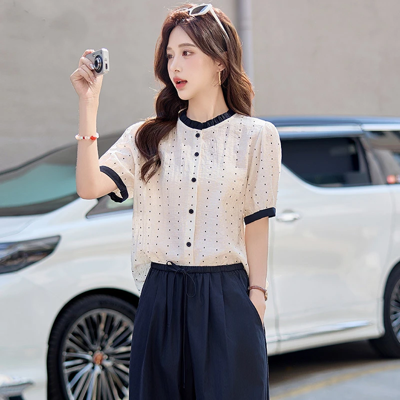 法式复古波点短袖衬衫女士夏季2025新款轻薄圆领上衣通勤小衫