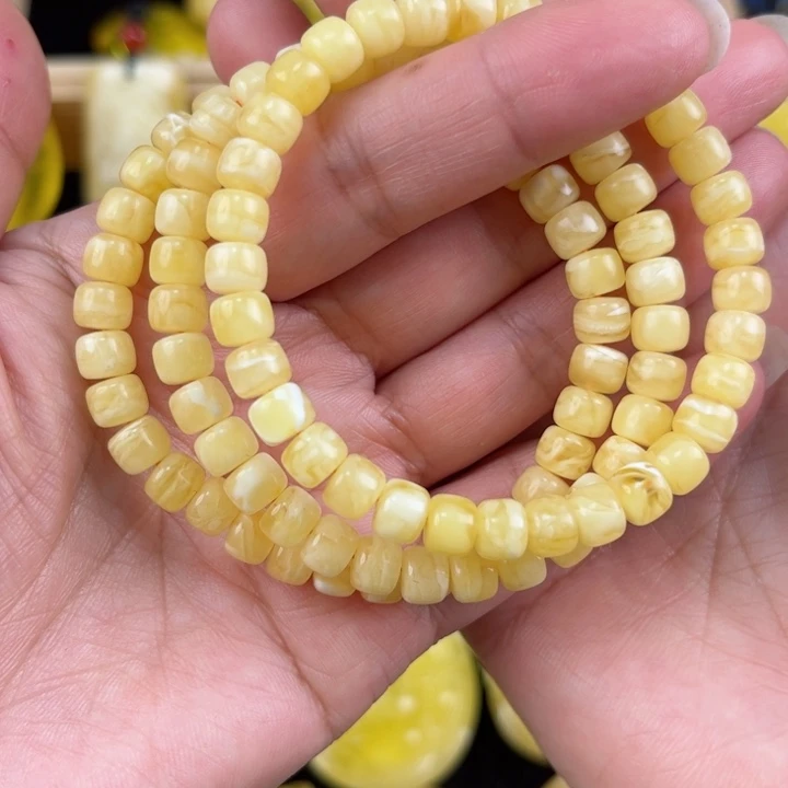 琥珀珠宝奇石未镶嵌琥珀，多样性发其一