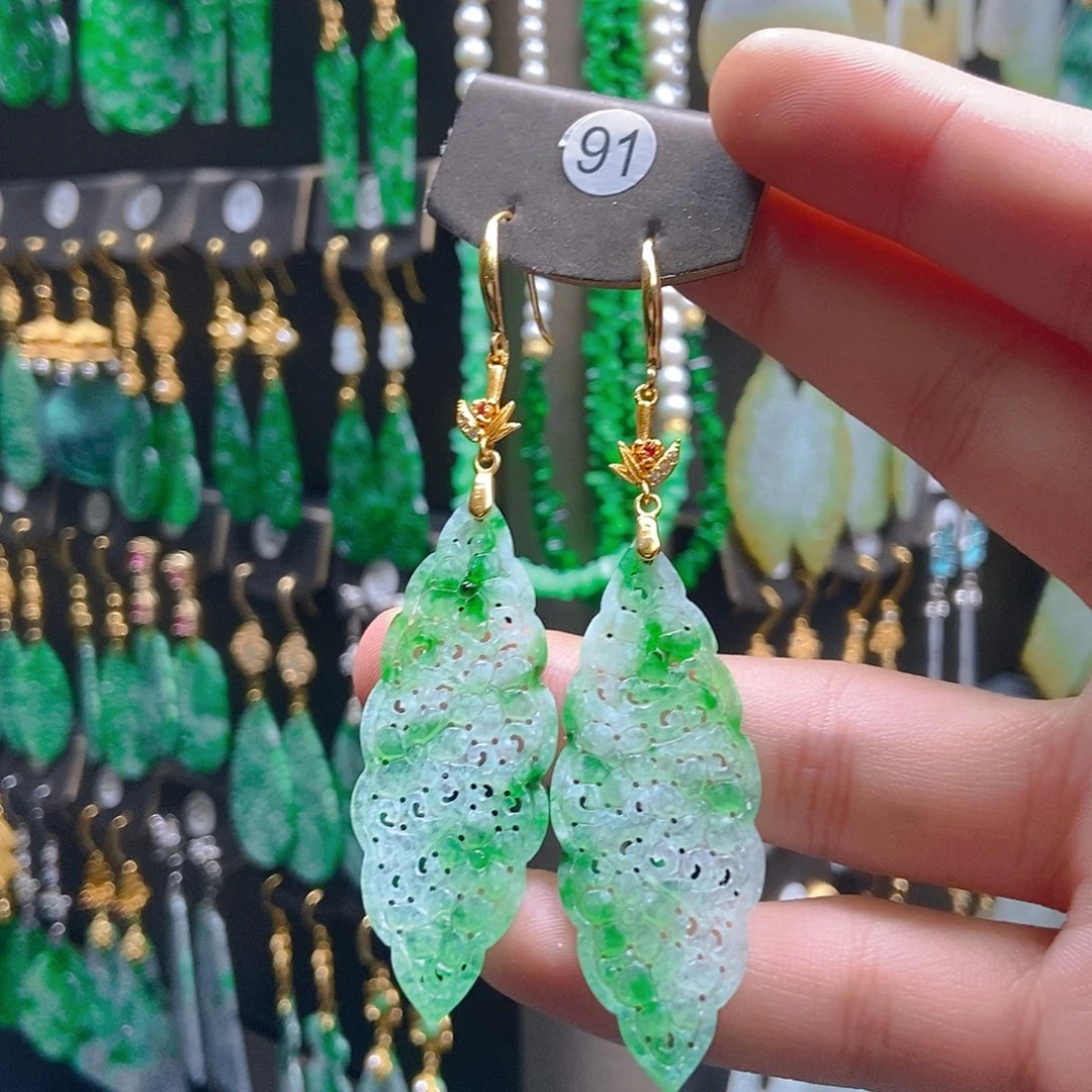 翡翠未镶嵌耳饰翡翠