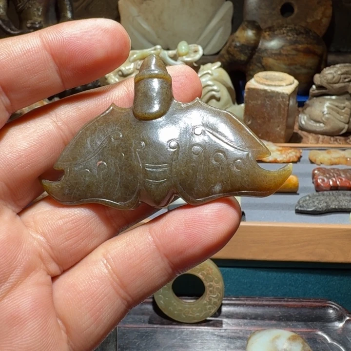 s***m和田玉（糖玉）未镶嵌颈饰