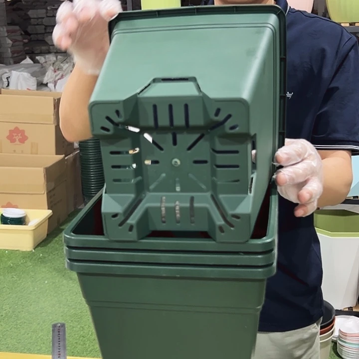 方形250口23高26军绿带托4只