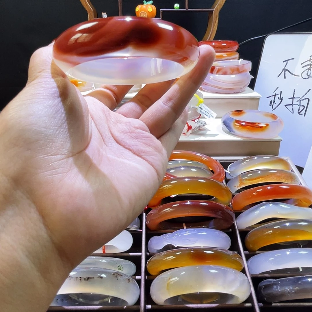 玛瑙/玉髓未镶嵌手镯