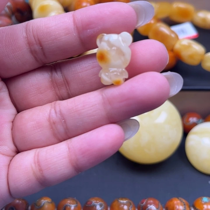 琥珀未镶嵌发饰M223号微瑕小熊默认通孔