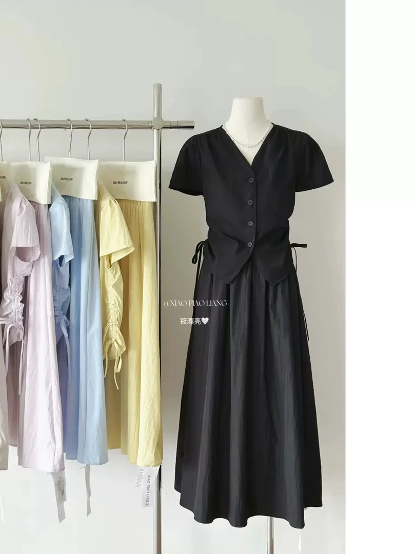 「小吴家」2025夏季新款韩系甜美V领抽褶显瘦百搭小衫+半身裙套装