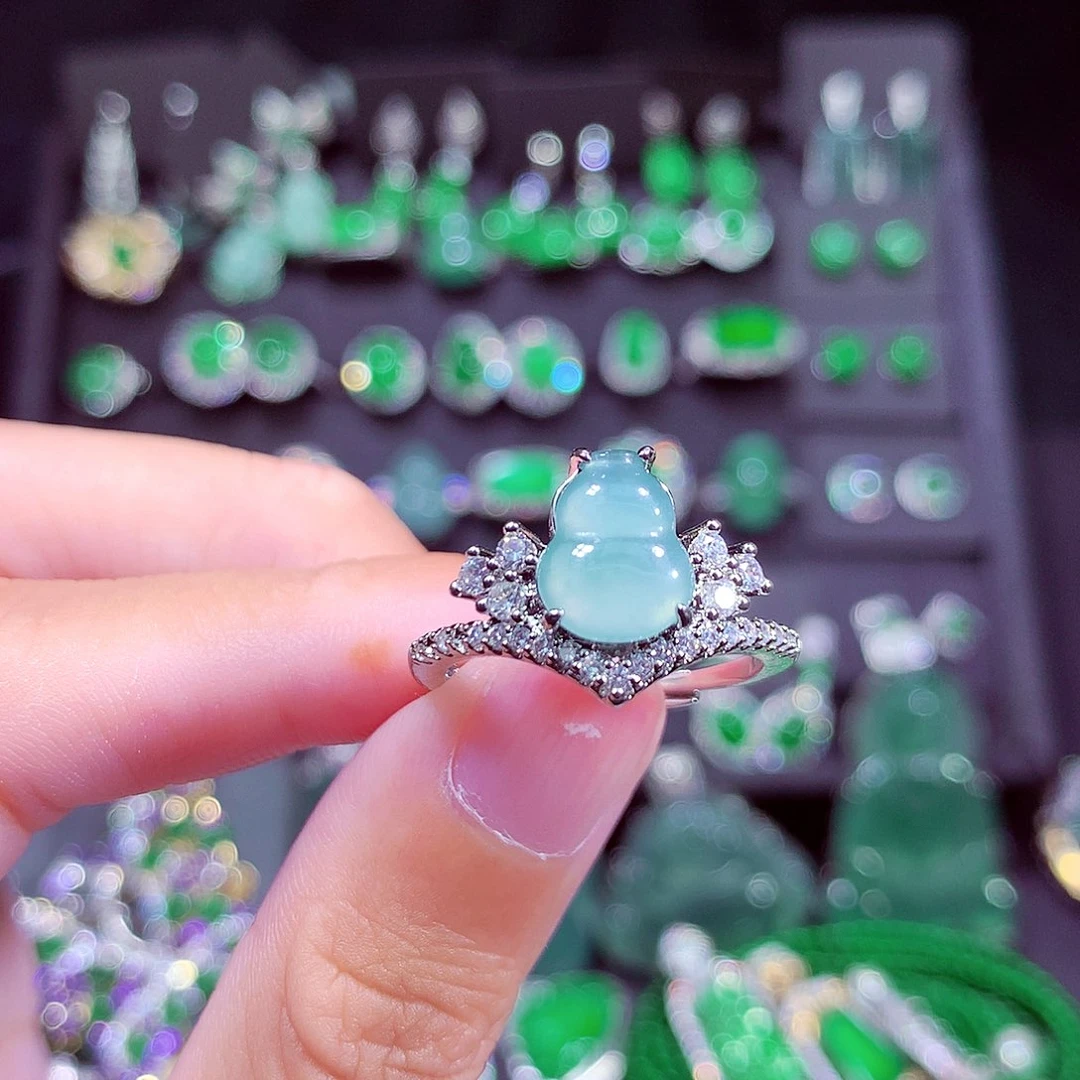 翡翠未镶嵌颈饰天然