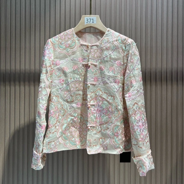 2632万花筒盘扣外套