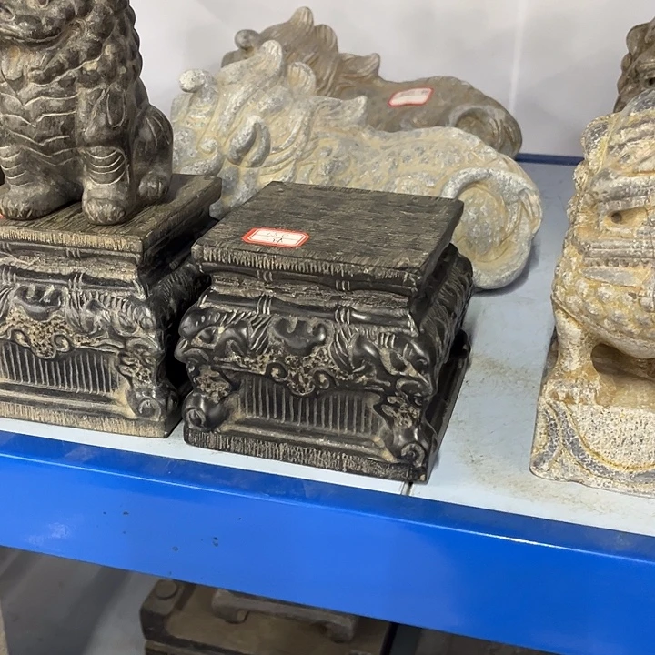 石头山西石雕艺术刘