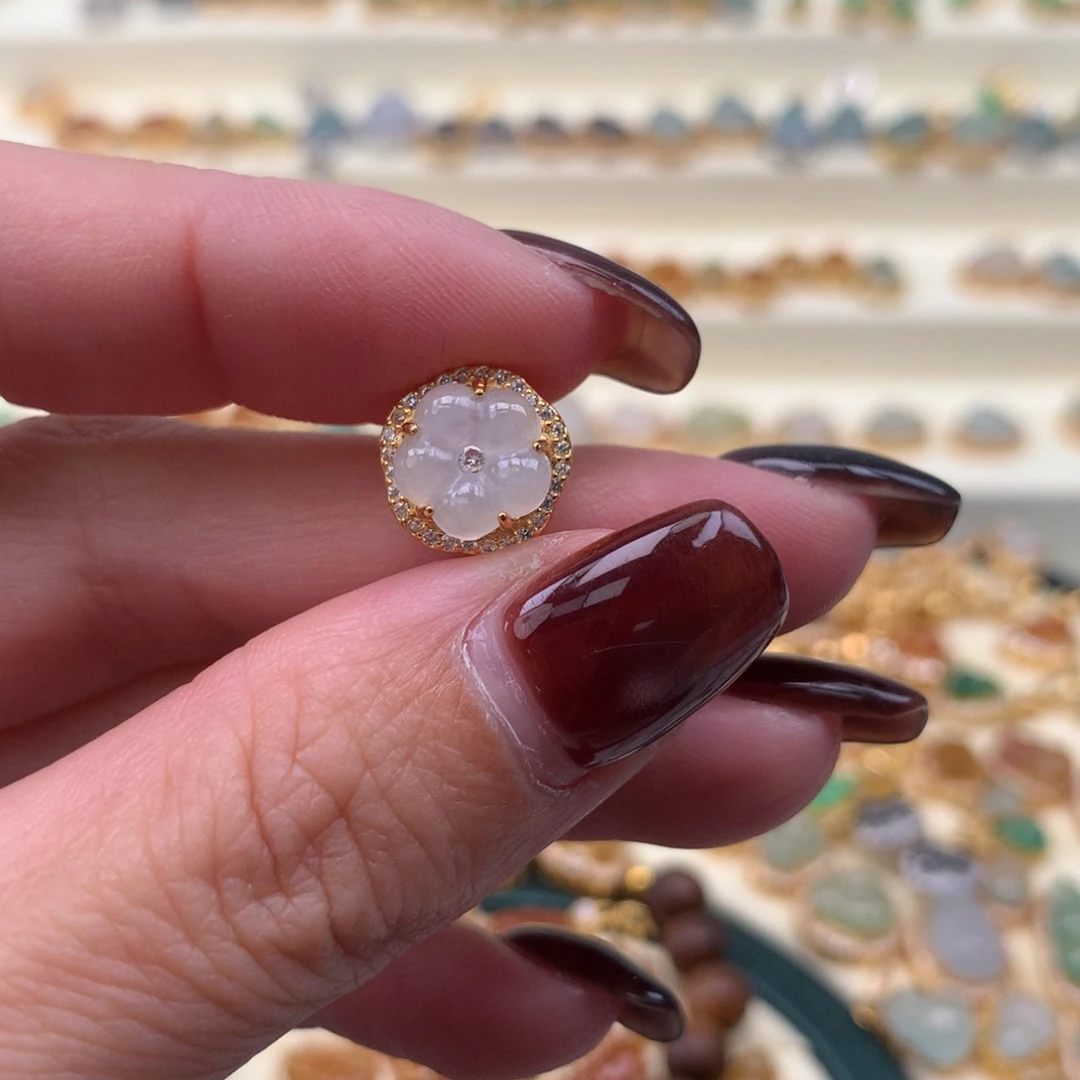 翡翠银S925镶嵌颈饰花花