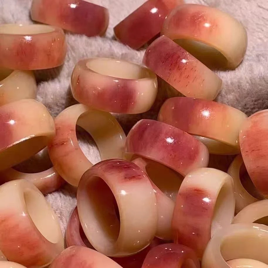 晶都阁骆驼骨指环戒指跑环雕刻素文玩男女款摆件