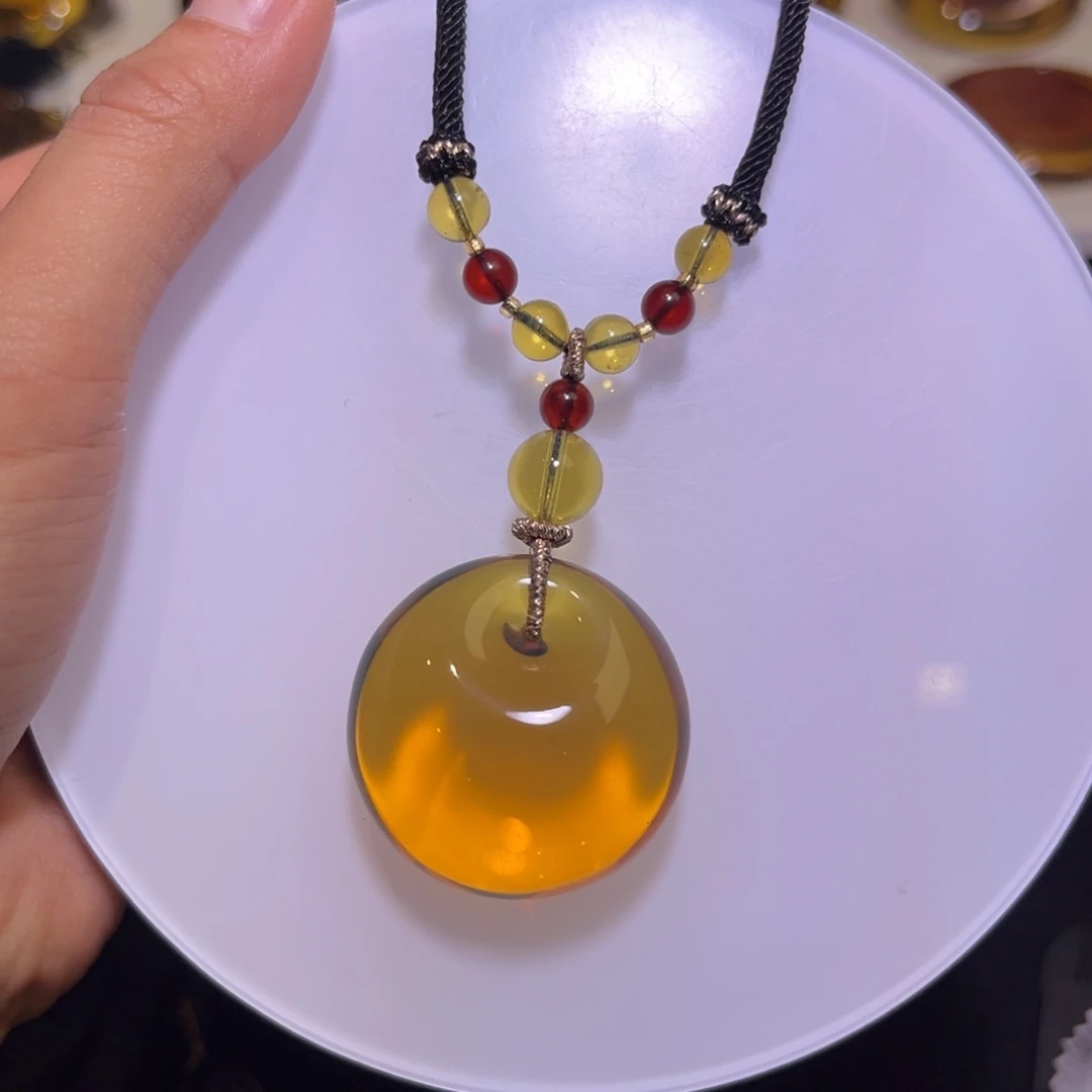 琥珀手镯未镶嵌金兰公主扣11.7克