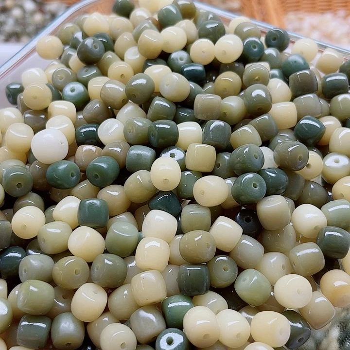 白玉菩提手串10青提直切200颗