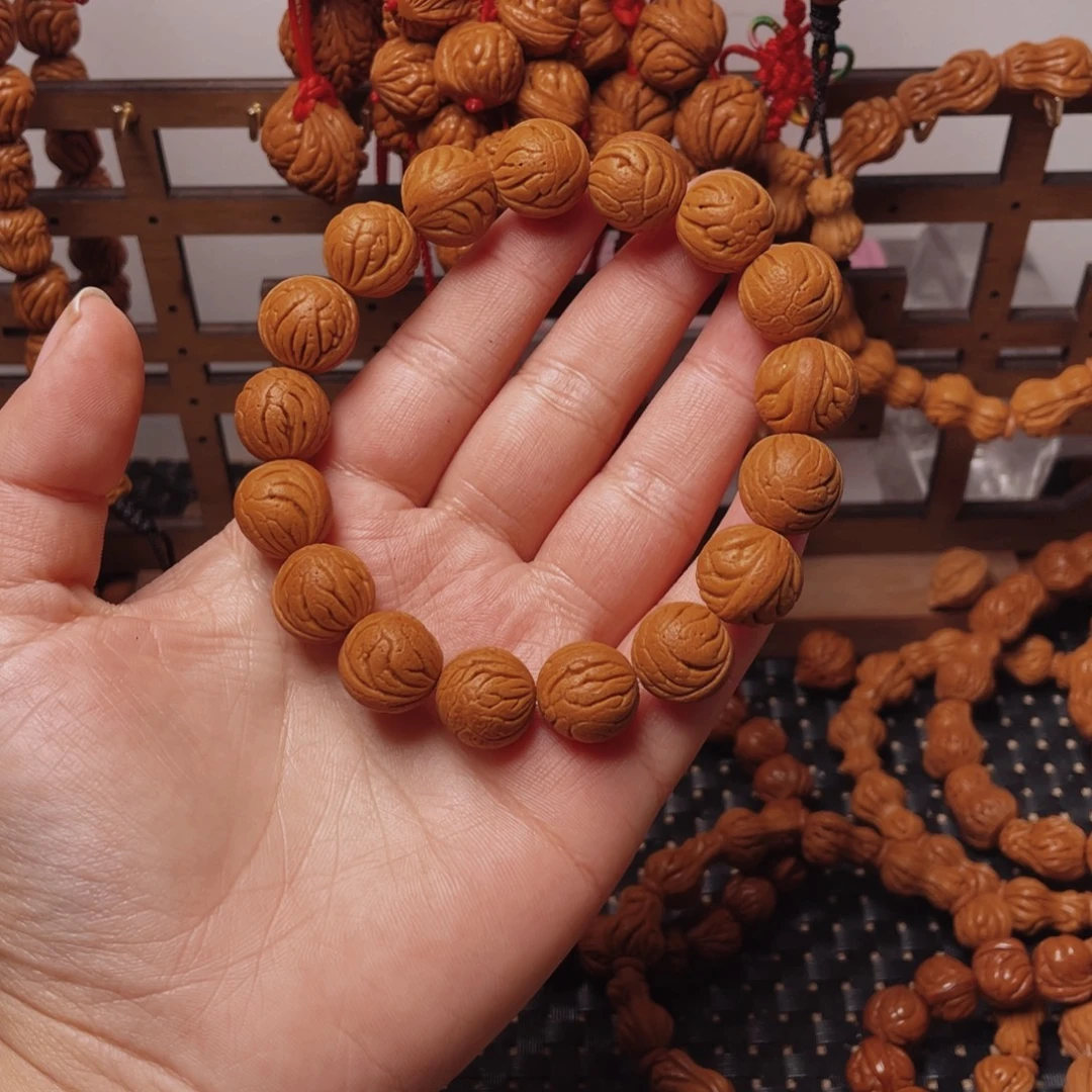 木质类龙纹桃枭手串