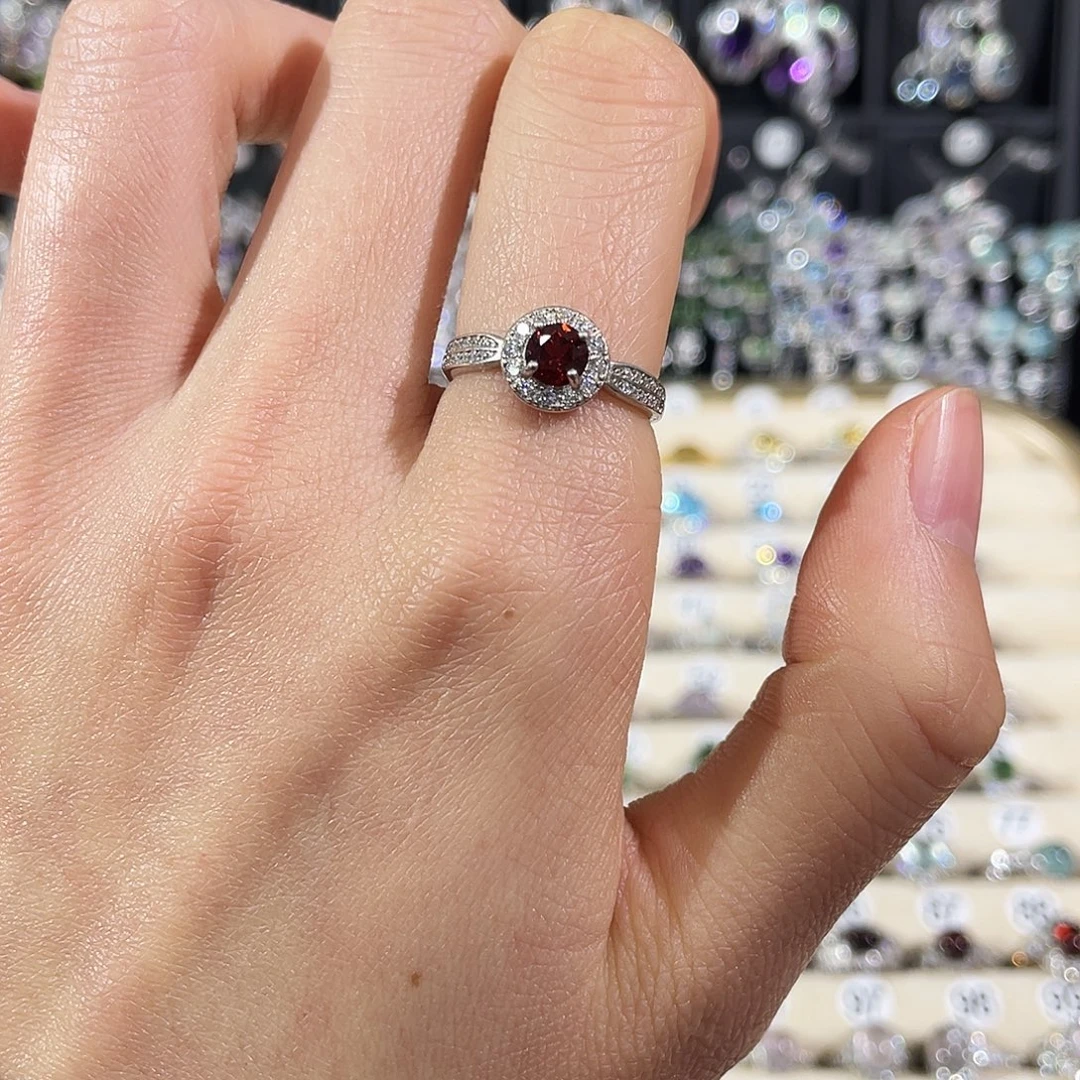 石榴石银S925镶嵌戒指戒指