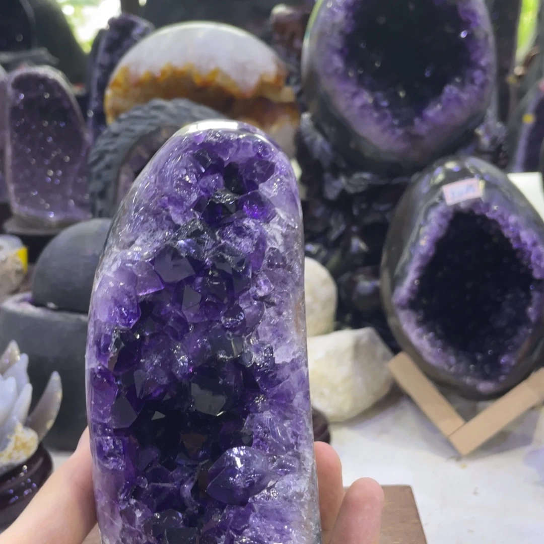 未镶嵌珠宝半成品水晶
