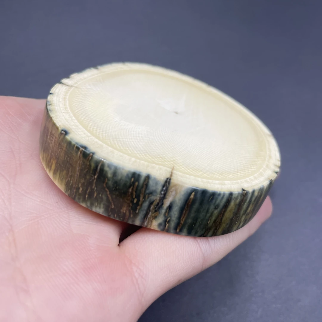 【假一赔四】蓝皮牙饼74*14mm天然保真正品冰料猛犸牙饰品货号6246