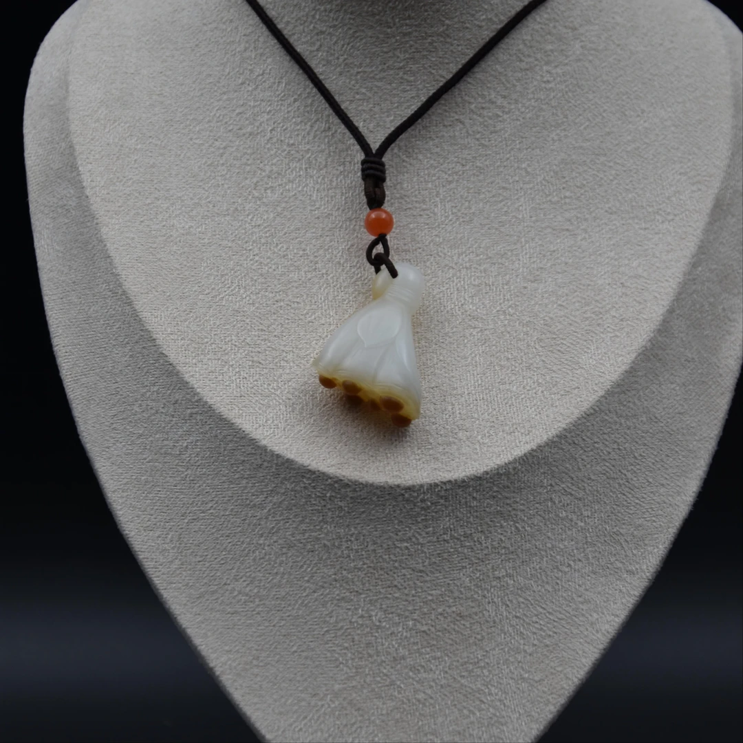 LOT.23新疆且末莲蓬挂件/1112BL058