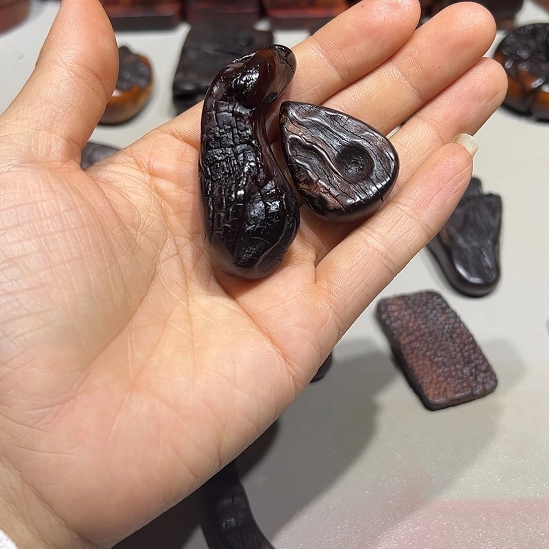东****枣木直播间默认截图