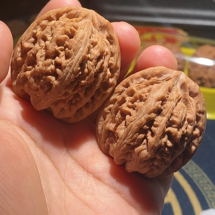 【闪购商品】吊坠文玩核桃红锦鲤