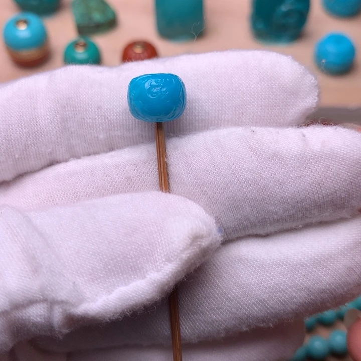 绿松石龙凤呈祥9.7未镶嵌