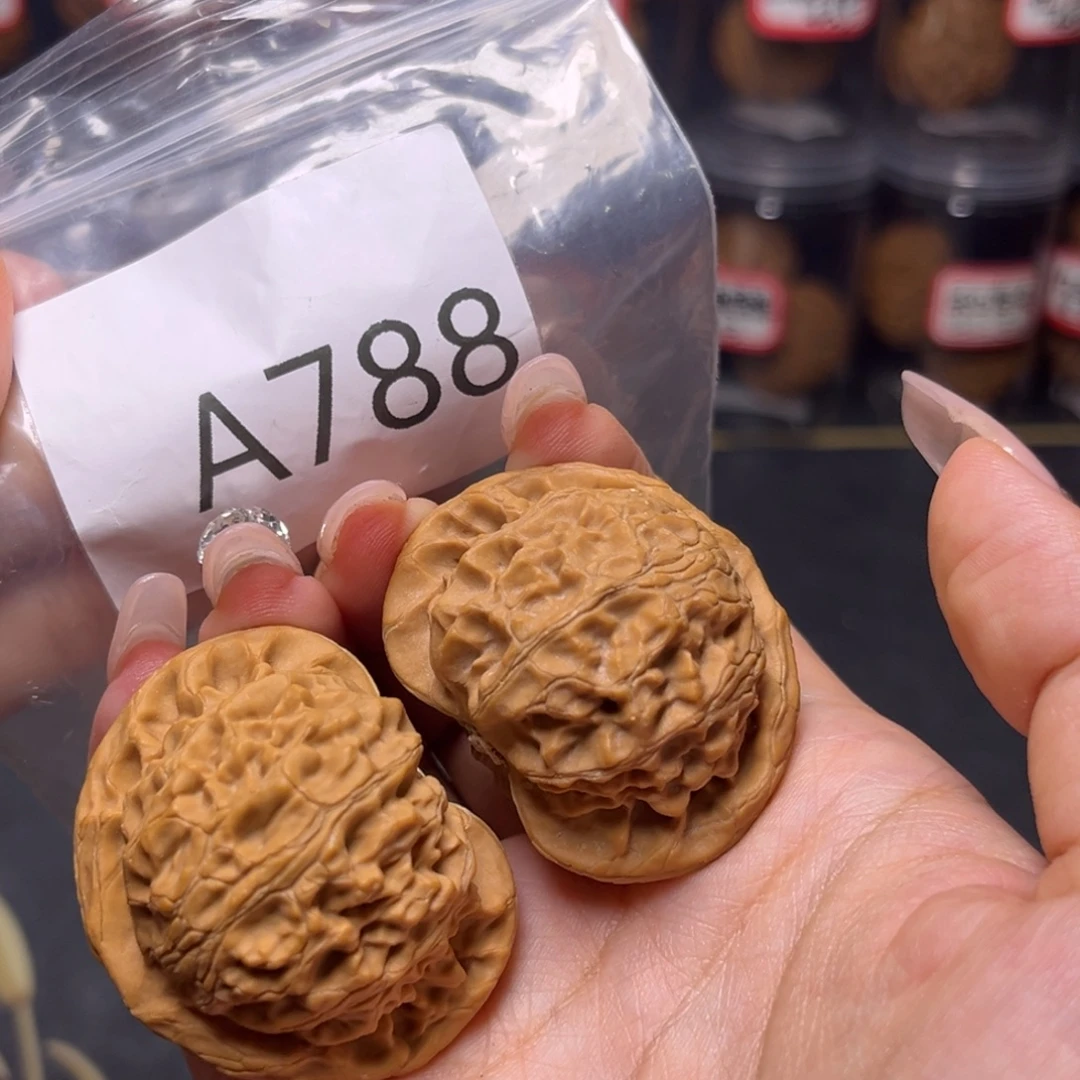 吊坠文玩核桃全品宫灯43