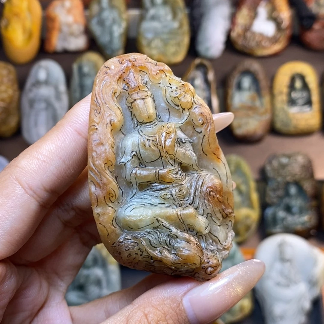 定制翡翠未镶嵌御龙观音