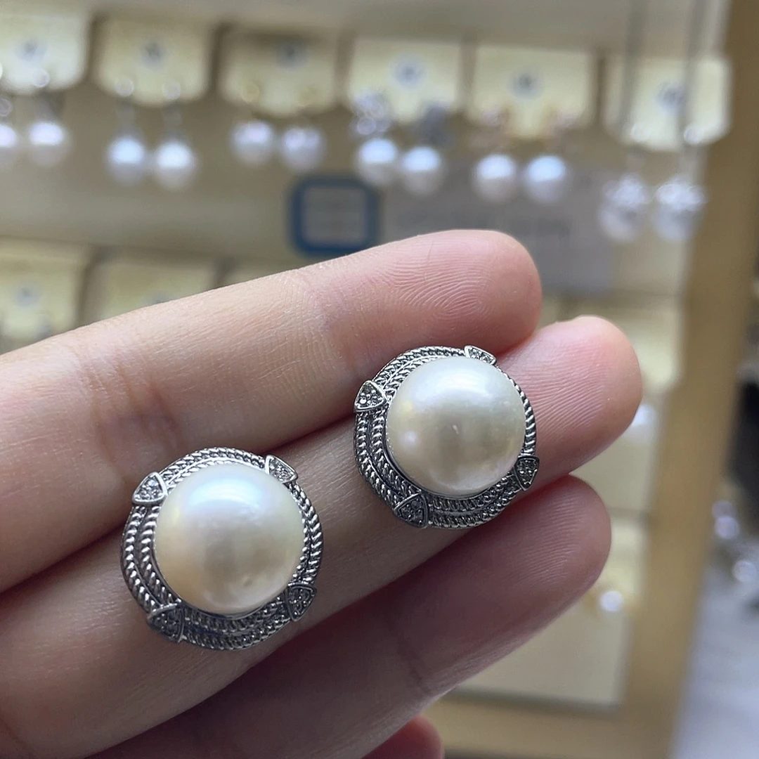 银S925镶嵌淡水珍珠耳饰