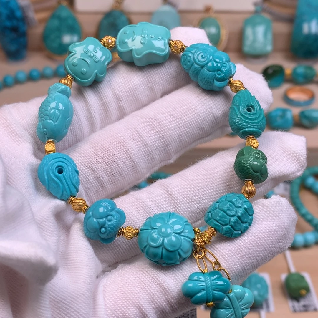 绿松石18K金镶嵌珠宝奇石