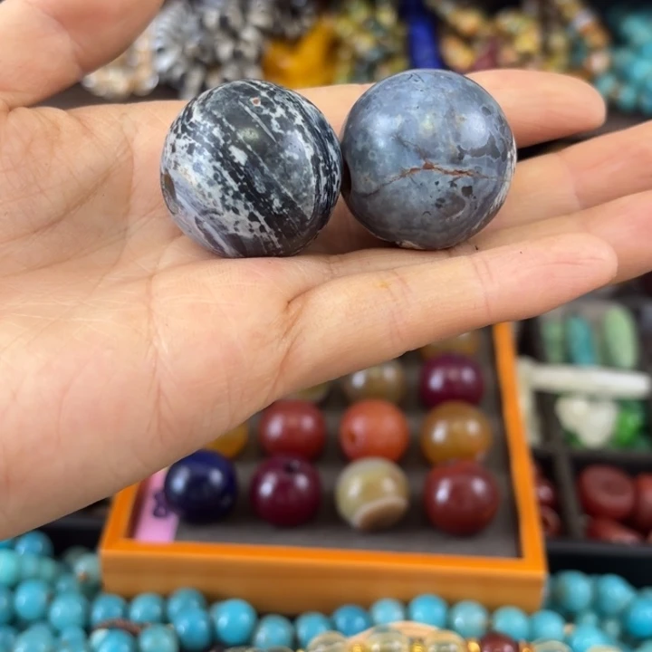 卡***3玛瑙/玉髓颈饰未镶嵌