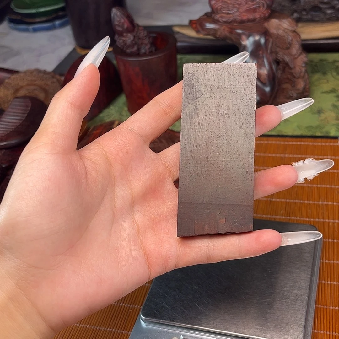 檀香紫檀（小叶紫檀）留疤花