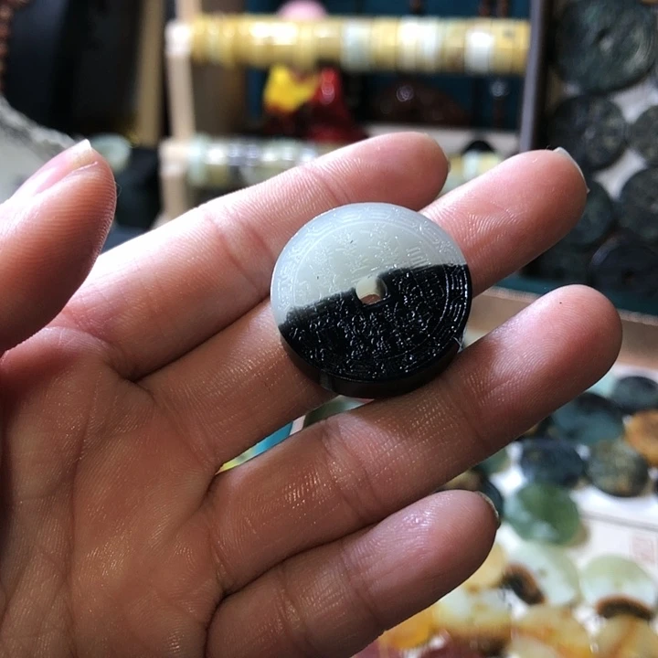 岫玉岫玉挂件未镶嵌