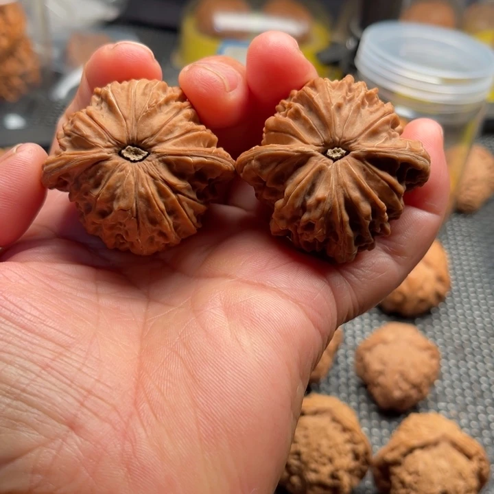 桃核把件全品磨盘边45