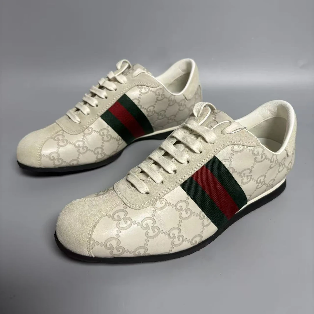 95新 GUCCI/古驰 石灰色 双G压印 时尚男士板鞋 38欧码 jx613