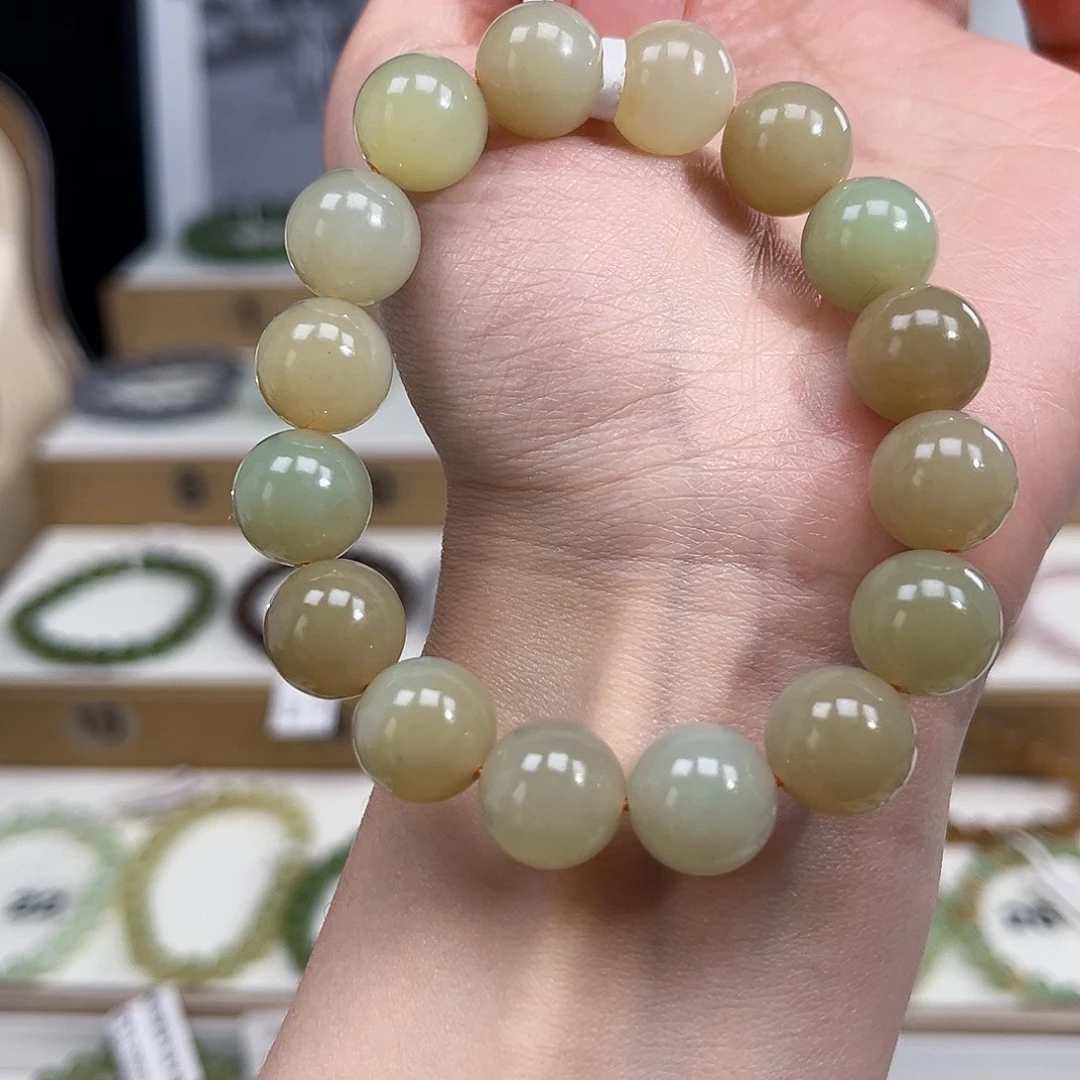 和田玉未镶嵌手串