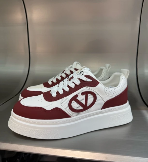 2025夏季新款轻奢男士小白鞋发泡底网配皮休闲鞋透气