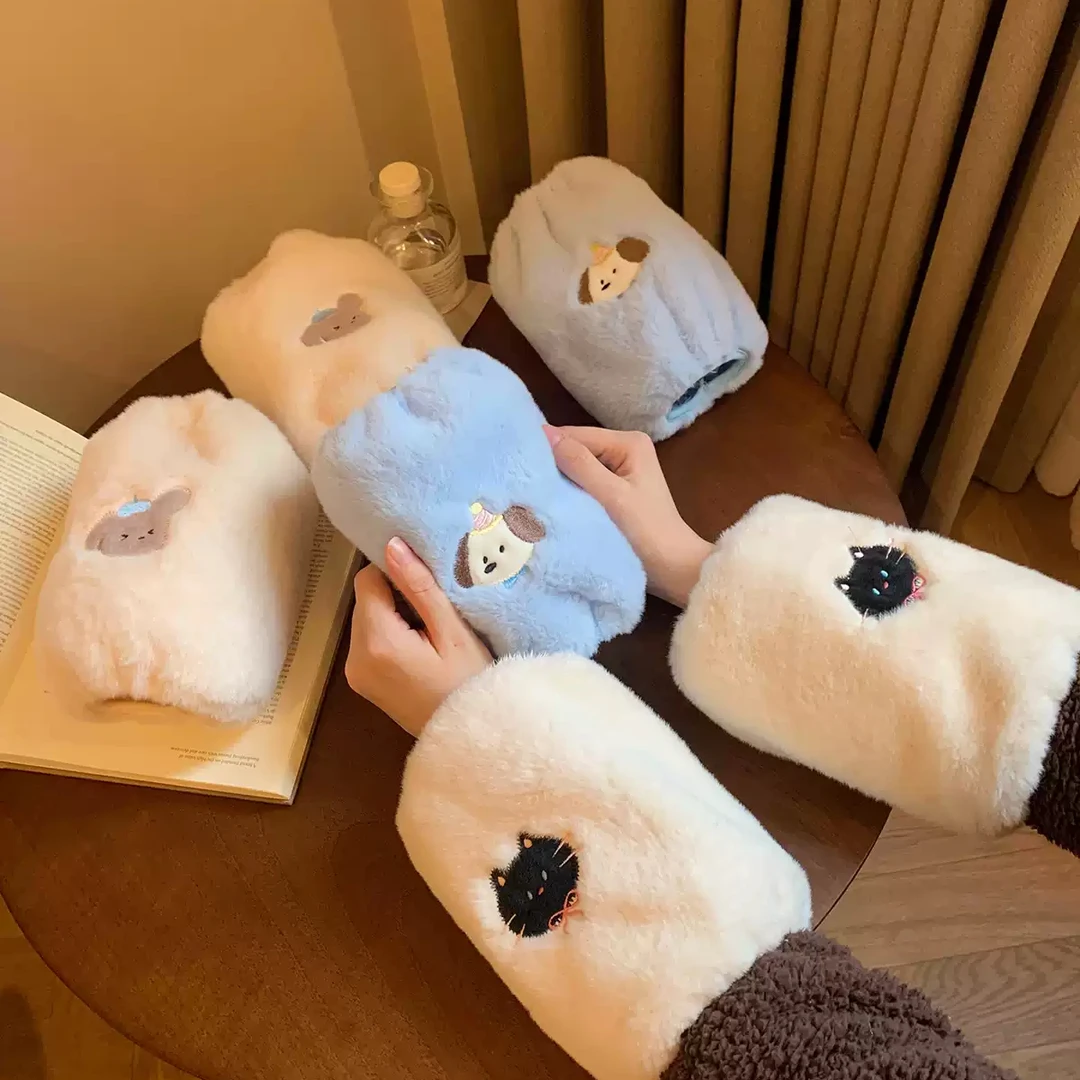 加厚保暖冬季袖套可爱上班防脏耐污套袖学生护袖卡通毛绒袖套女zy
