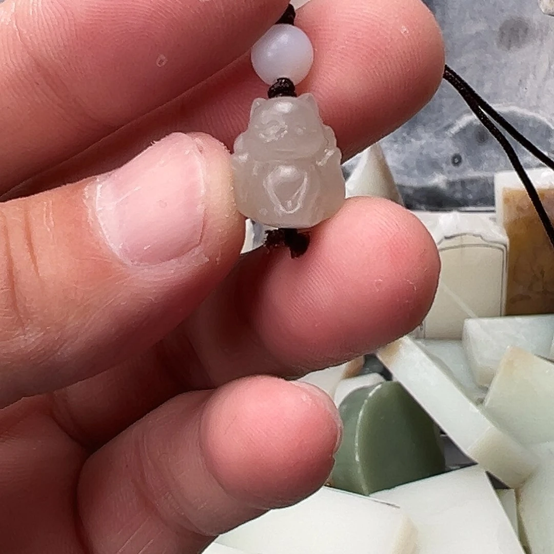 和田玉颈饰未镶嵌