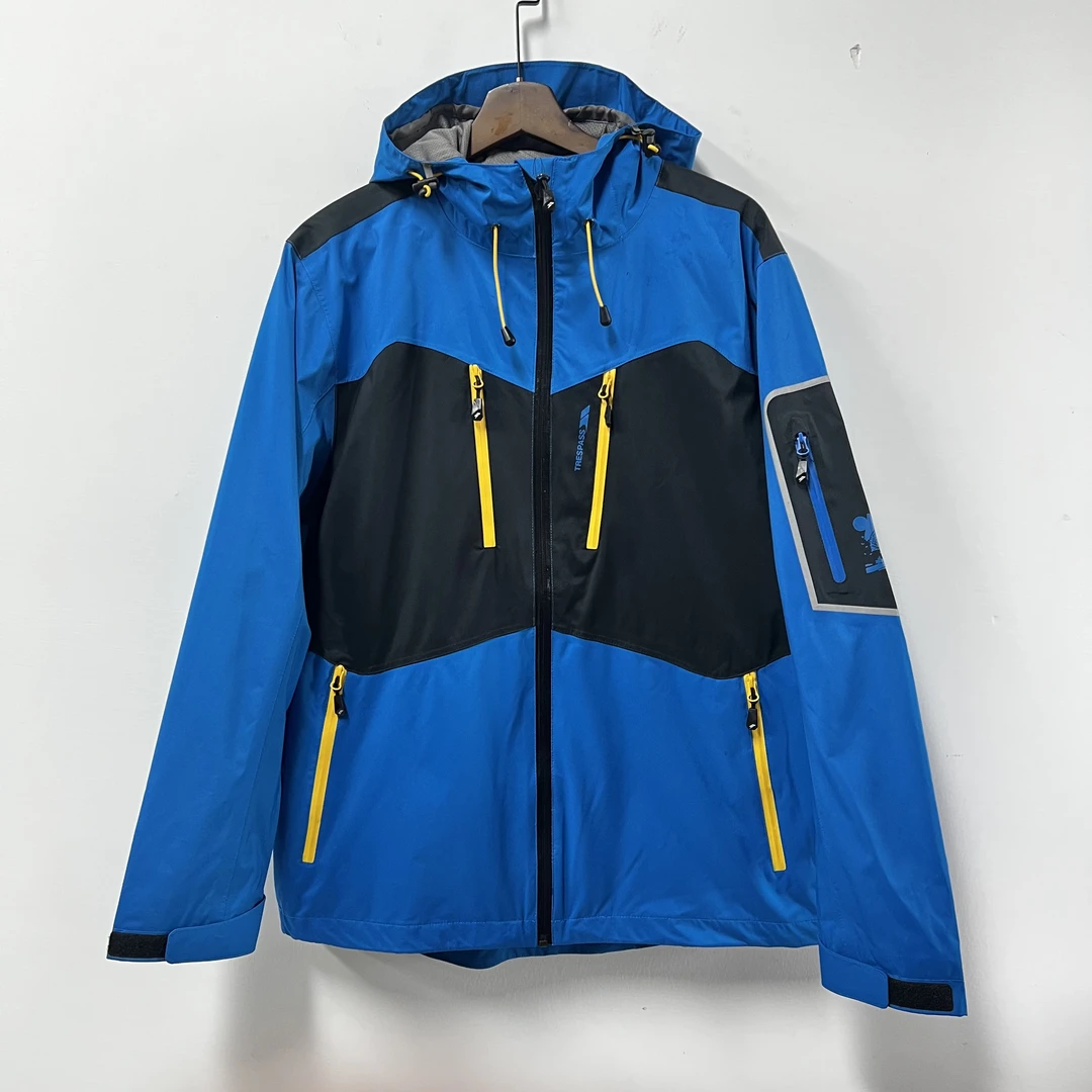 男士防风休闲连帽拼接软壳夹克户外时尚拼色冲锋衣 782