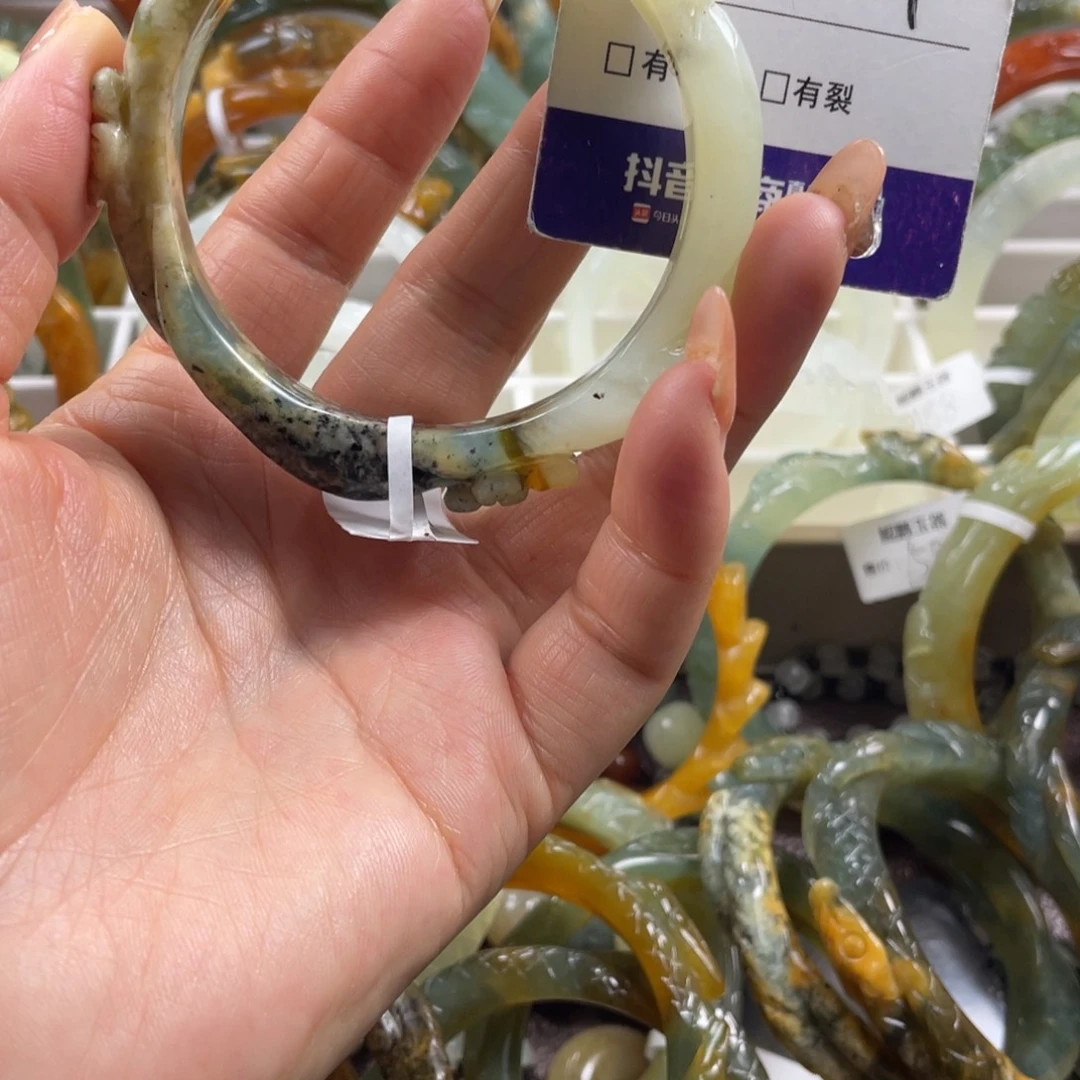 未镶嵌蛇纹石玉手镯