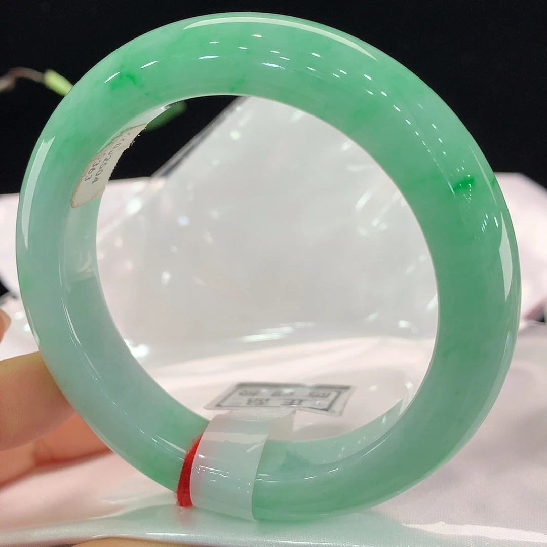 翡翠未镶嵌手镯0363