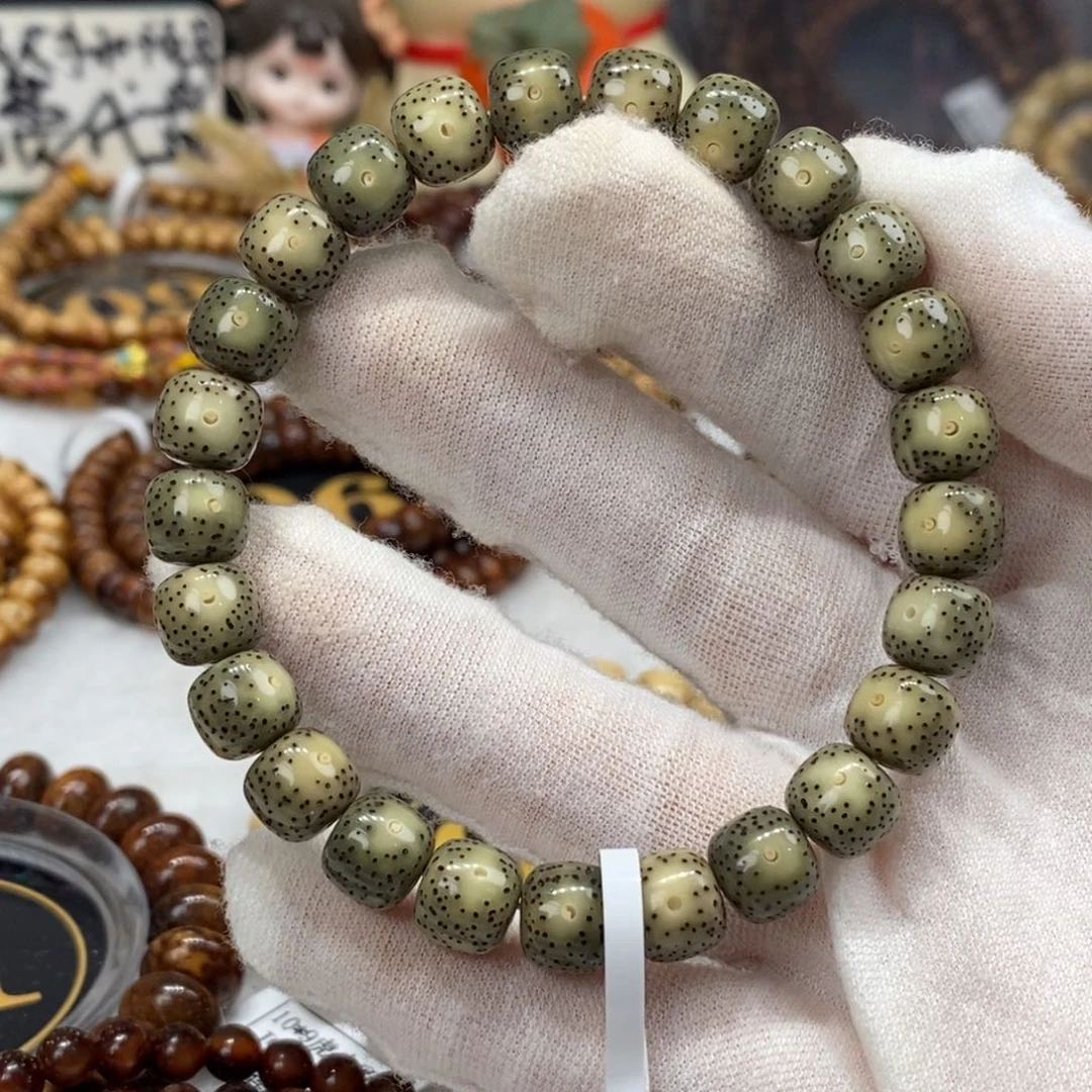 菩提籽类9/8绿冰果冻大眼睛留白