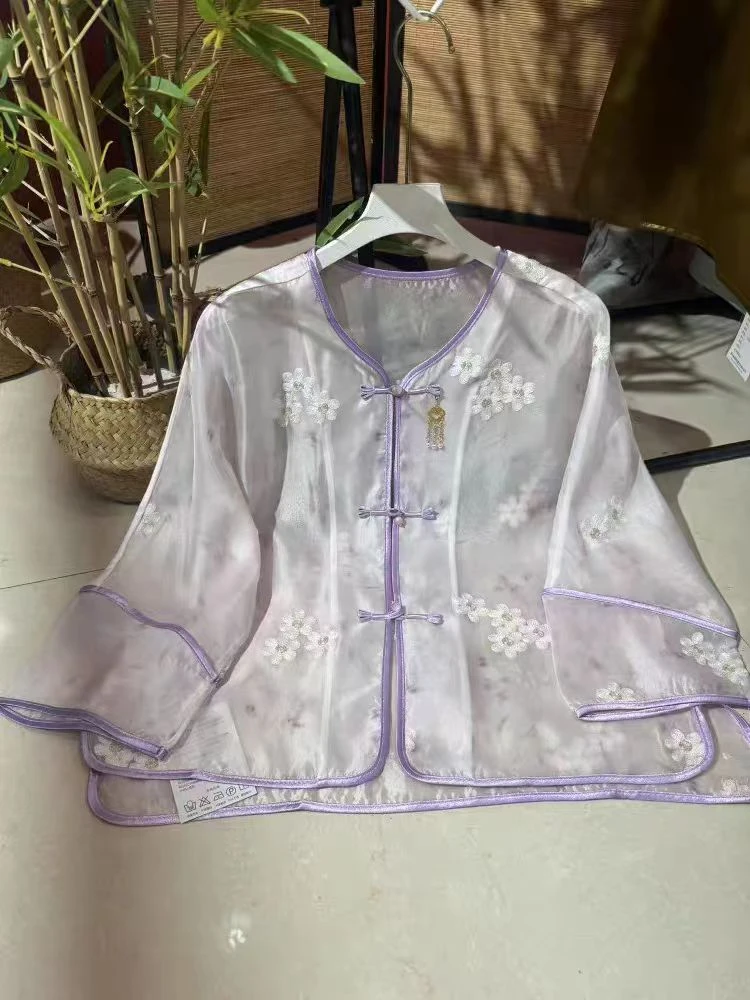121曼裳格2025新款新中式国风刺绣外套防晒服