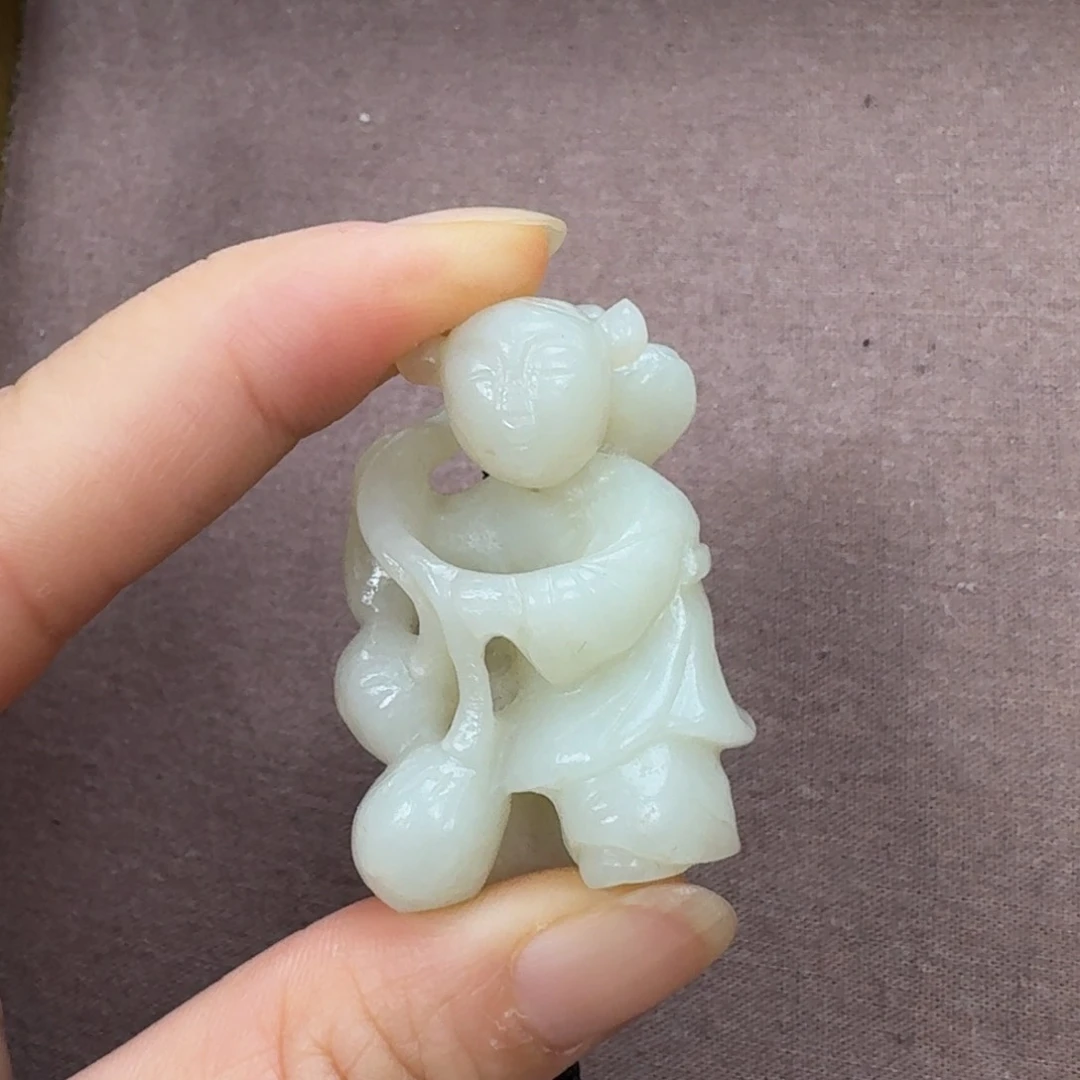 未镶嵌和田玉挂件