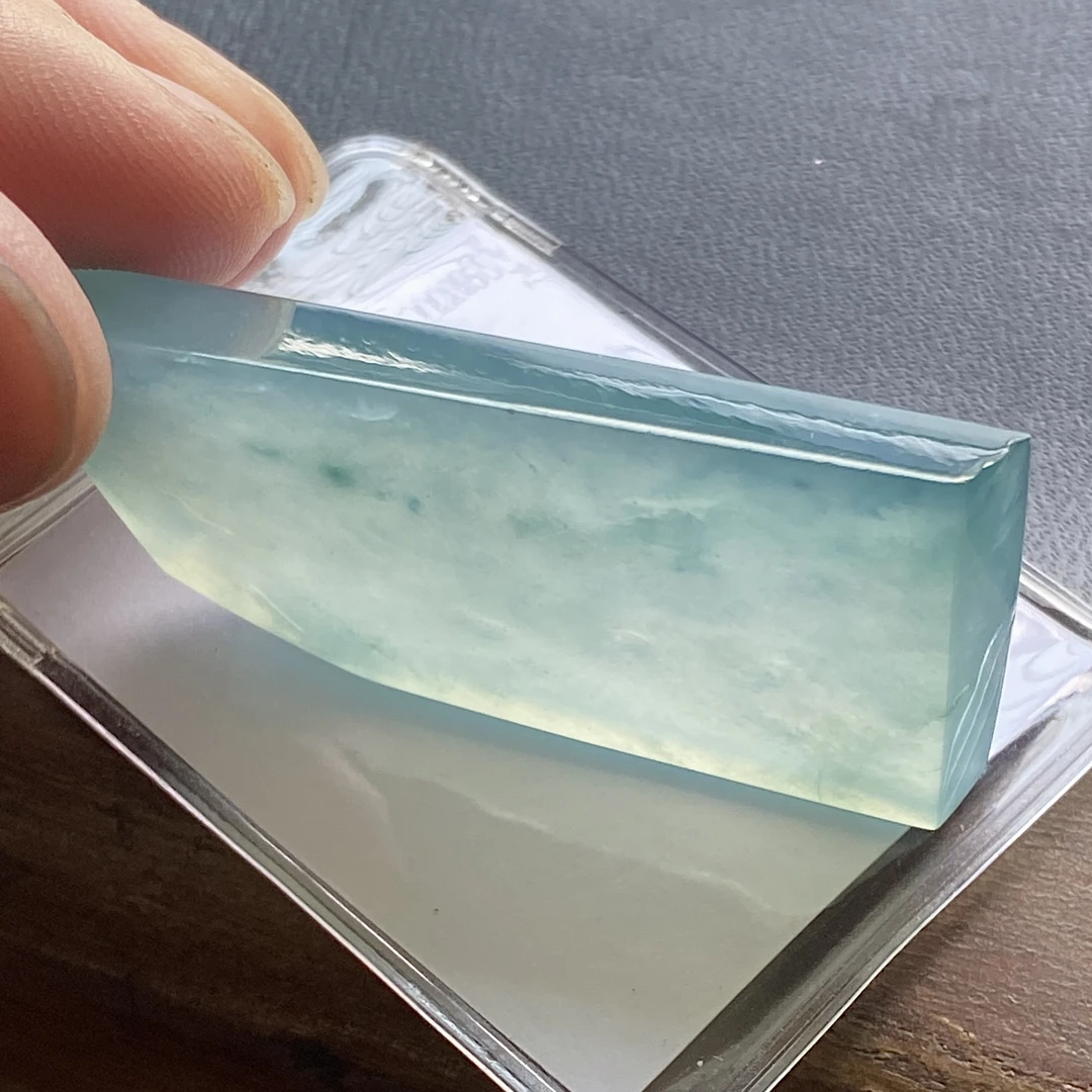 冰种天空蓝飘花色化底起胶无事牌人物牌料47-21-7.5mm