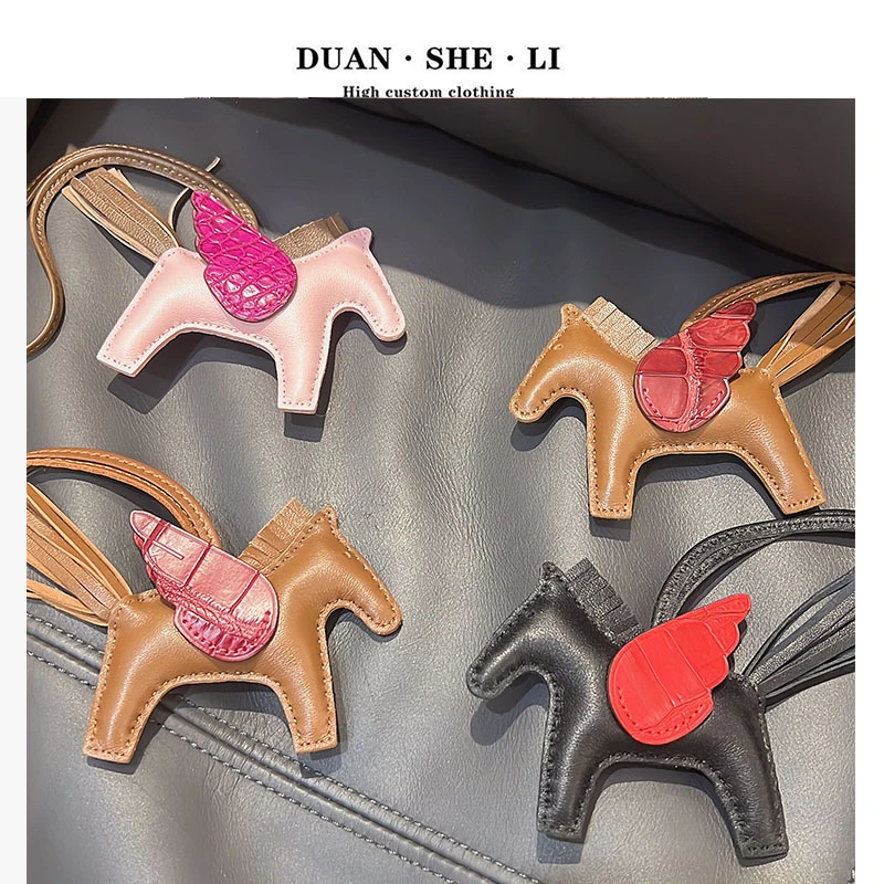 24新款明星同款菱格链条单肩斜挎包时尚百搭高级感洋气小马小挂件