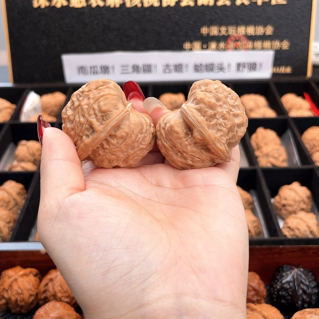 把件文玩核桃39南瓜拱桥型深凹天配克重➕毕业级39S1