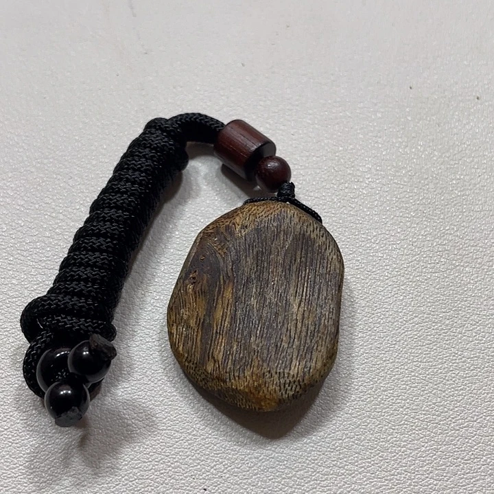 沉香木沉香碎屑牌子一物一拍