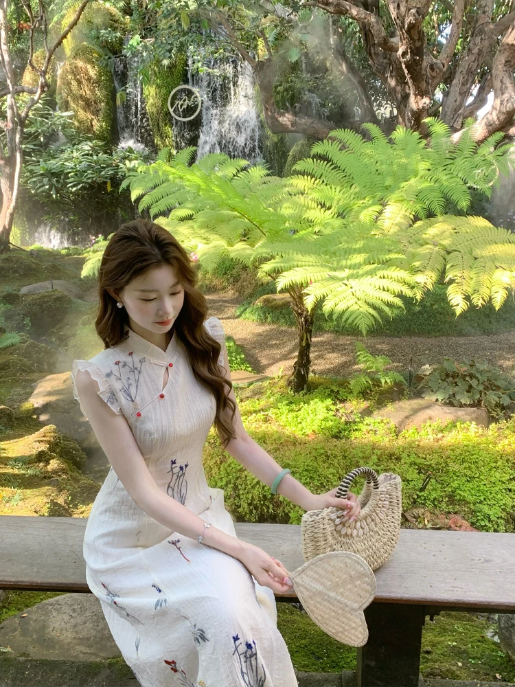 EIA一尧【时春令】春夏气质俏皮绣花连衣裙新中式显瘦欧若风小飞袖
