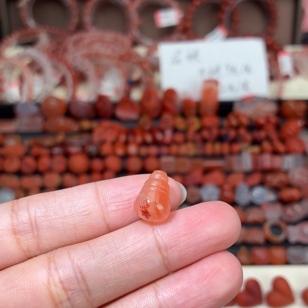 南红玛瑙未镶嵌颈饰三通9+