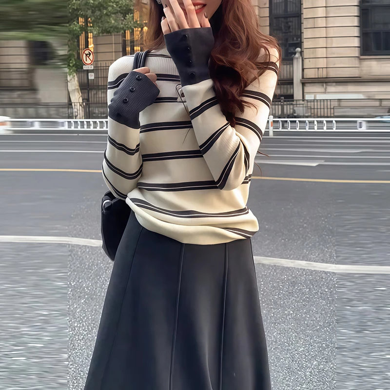 韩系拼色条纹显瘦针织衫2025年秋冬新款纽扣设计长袖打底百搭上衣
