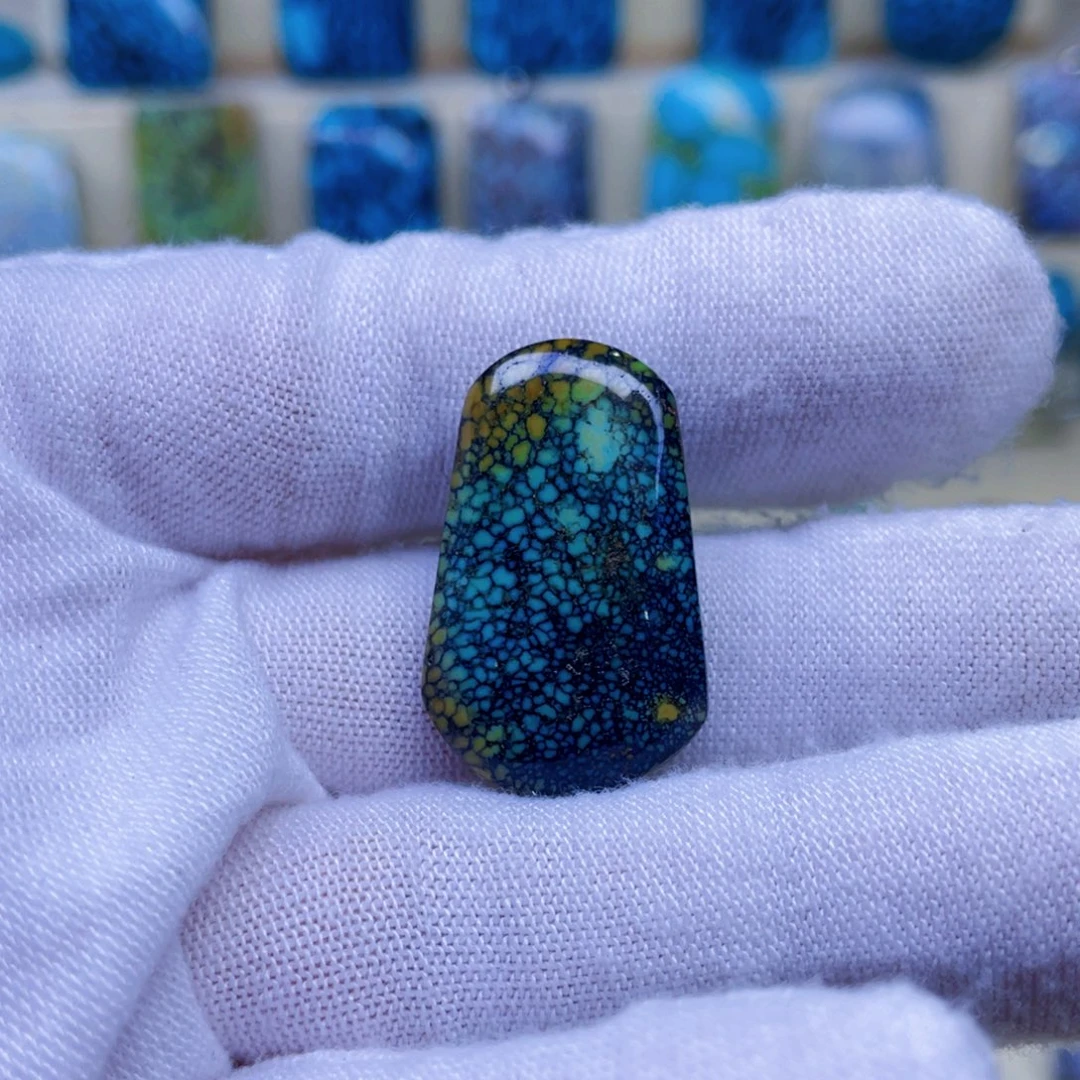 绿松石未镶嵌绿松石